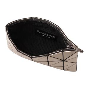 Поливинилхлоридная клатч женская светло-розовая ISSEY MIYAKE