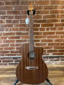 Martin 000C-10E Серия Road Special Атласный Сапеле