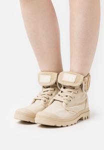 Ботильоны на шнуровке Palladium Baggy, бежевый