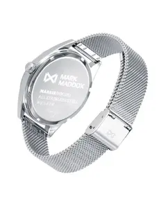 Мужские часы Marais с корпусом из миланской стали и сеткой Mark Maddox, серебряный