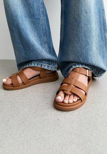 Босоножки на танкетке WIDE FIT MULTI STRAP New Look, коричневый