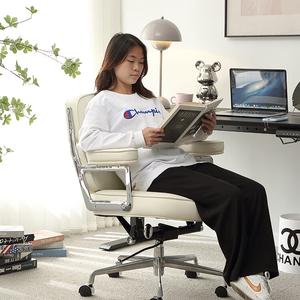 Кресло Xihao Robin, Alifye, компьютерное офисное для дома, дизайнерское поворотное, натуральная кожа Off-White Top-Grain с серебристой подставкой для ног