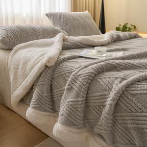 Antarctic Плед молочный вельвет, 180х200 см, утепленный флис, цвет Sujian - Light Gray