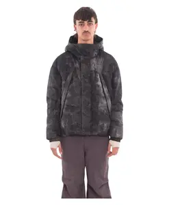 Пуховая куртка с капюшоном, окрашенная методом инверсии красителя. Jg1, серый