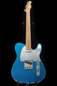 Fender J Mascis Telecaster Бутылочно-голубой с искрами