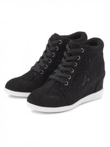 Черные кроссовки LASCANA