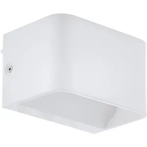 Настенный светильник SANIA 4, LED-панель, 1 шт., теплый белый, настенный/потолочный, размеры: Д13 x В8 x Г9 см, 6 Вт, в комплекте. Eglo, белый