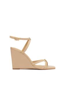 Сандалии на плоской подошве Kazar, бежевый