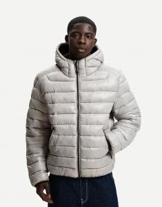 Легкая стеганая куртка Bershka серого цвета