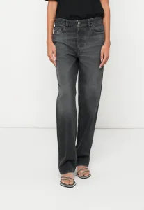 Темные мешковатые джинсы Diesel