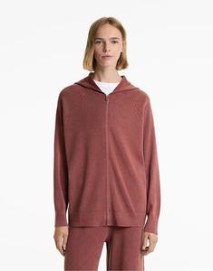 Длинная трикотажная куртка OYSHO с капюшоном в темную розетку