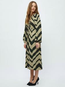 Платье с принтом Джунгли-зелень minus