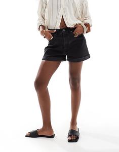 Джинсовые шорты в стиле mom ASOS DESIGN, комфортные, черного цвета