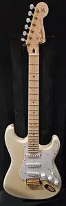 Электрогитара Fender Richie Kotzen Stratocaster - Прозрачный белый градиент, 2025