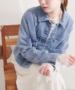 Джинсовая куртка с кружевными рукавами Natural Couture, цвет Blue