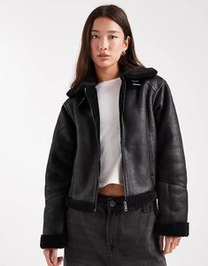 Укороченная куртка-авиатор New Look черного цвета