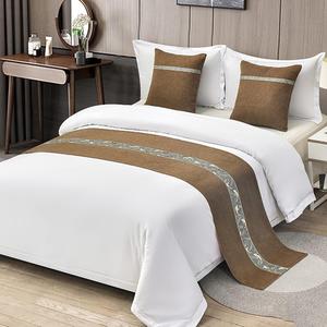 TTiiLoe Декоративная подушка квадратная Brown