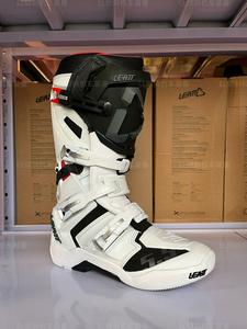 LEATT Внедорожные ботинки 5.5 4.5 Motorcycle T10 Trail T7 Tire Active Axle Anti-Fall Adv Riding Boots, 5.5 White Universal Version, размер 45.5