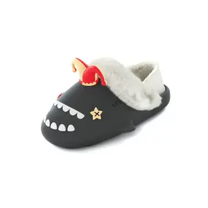 Зимние сандалии Shark Winter Sharkicks Joker с закрытым носком и каблуком унисекс HelloSlippers, Black