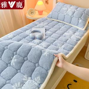 Yalu Наматрасник Teddy Bear Plush, размер подушки, однослойный, цвет Snowflake Floating Orchid, терморегуляция