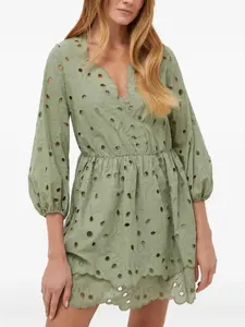 Многоярусное платье с вышивкой в технике "айлет" IVY OAK, зеленый