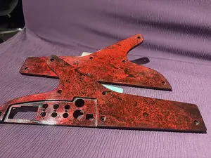 Боковые панели Moog Sub Phatty и Little Phatty или Stage2. 2025 - красный полиэстер