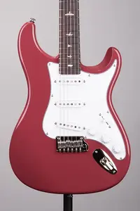 PRS SE Silver Sky - Derby Red с грифом из палисандра, включает чехол для гитары