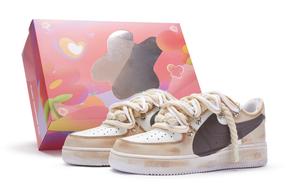 Кроссовки для скейтбординга Air Force 1 женские с низким верхом светло-хаки Nike