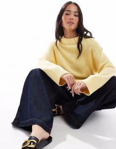 Вязаный джемпер ASOS DESIGN с круглым вырезом и рукавами реглан пастельно-желтого цвета