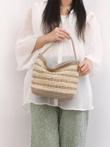 Комбинированная вязаная мини-сумка Cachecache / Border с одной ручкой, двухсторонняя.