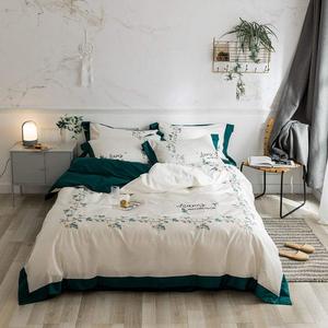 FGDSEEEKJUFHH Комплект постельного белья с вышитыми зелеными листьями
