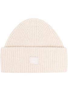 Шапка бини в рубчик с логотипом Acne Studios, бежевый