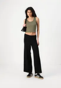 Только 2 упаковки топов Only, Black/Kalamata