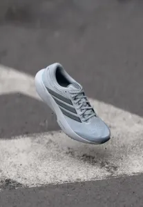 Кроссовки для бега по шоссе supernova rise 3 Adidas Performance, Halo Silver-Coloured/Iron Metallic/Grey Five