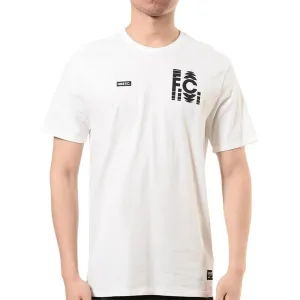 Nike Мужская белая футболка с круглым вырезом, умеренно прямой крой