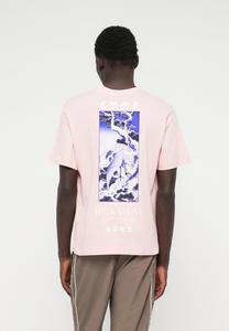 Футболка Jack & Jones JORHOKUSAI TEE CREW NECK, Powder Pink/Light Pink
