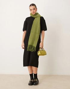 Трикотажное платье-футболка Gina Tricot midaxi черного цвета