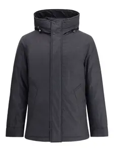 Пуховик с капюшоном на завязках WOOLRICH, черный