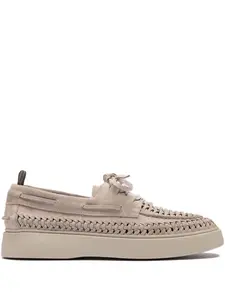 Лоферы из плетеной кожи Officine Creative, нейтральный