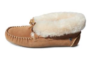 Зимние ботинки женские хаки Minnetonka