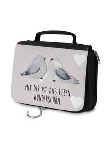 Mr. & Mrs. Panda Косметичка с изображением голубок и надписью пастельно-серого цвета