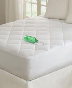 Наматрасник quiet nights quilted diamond down alternative waterproof 300 thread count cotton sateen, размер full. Madison Park, White