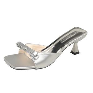 WUJI Быстросохнущие бесшумные шлепанцы женские серебристые, цвет Silver