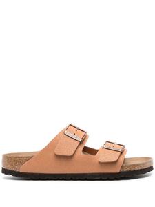 Birkenstock сандалии Arizona с пряжками, коричневый