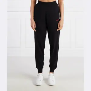 Спортивные брюки стандартного кроя в стиле шаффл Hugo, черный