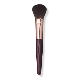 Кисть для бронзера и румян Charlotte Tilbury