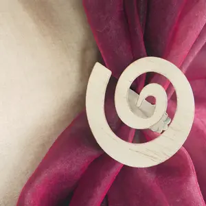 Декоративная клипса Good Life для подхватов "Спираль", (1 шт.), для тканей и штор 8х8 см, белый