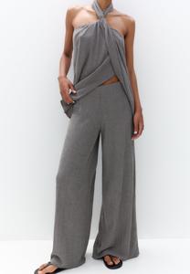 Брюки PULL&BEAR Trousers, Grey