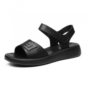 AOKANG Женские сандалии на одной застежке черные, цвет Black