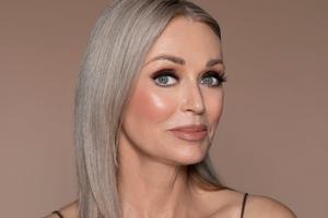 Тонирующая тональная основа Sheer Skin L.A. Girl, Nude